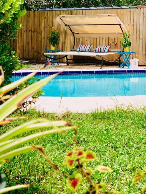 Paradise Hideaway Entire Guest Home Near Beach Clearwater Dış mekan fotoğraf
